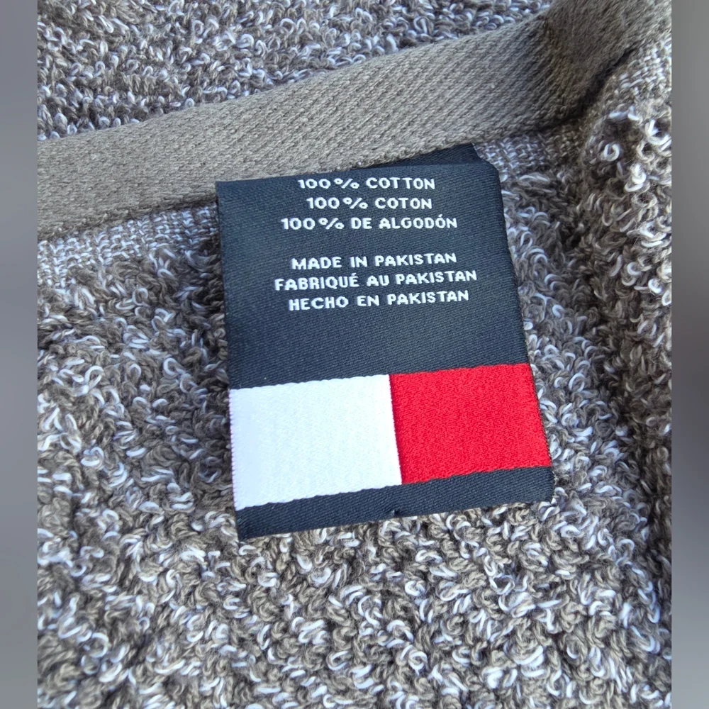 Vintage Tommy Hilfiger Bath Towel Gray White Blue